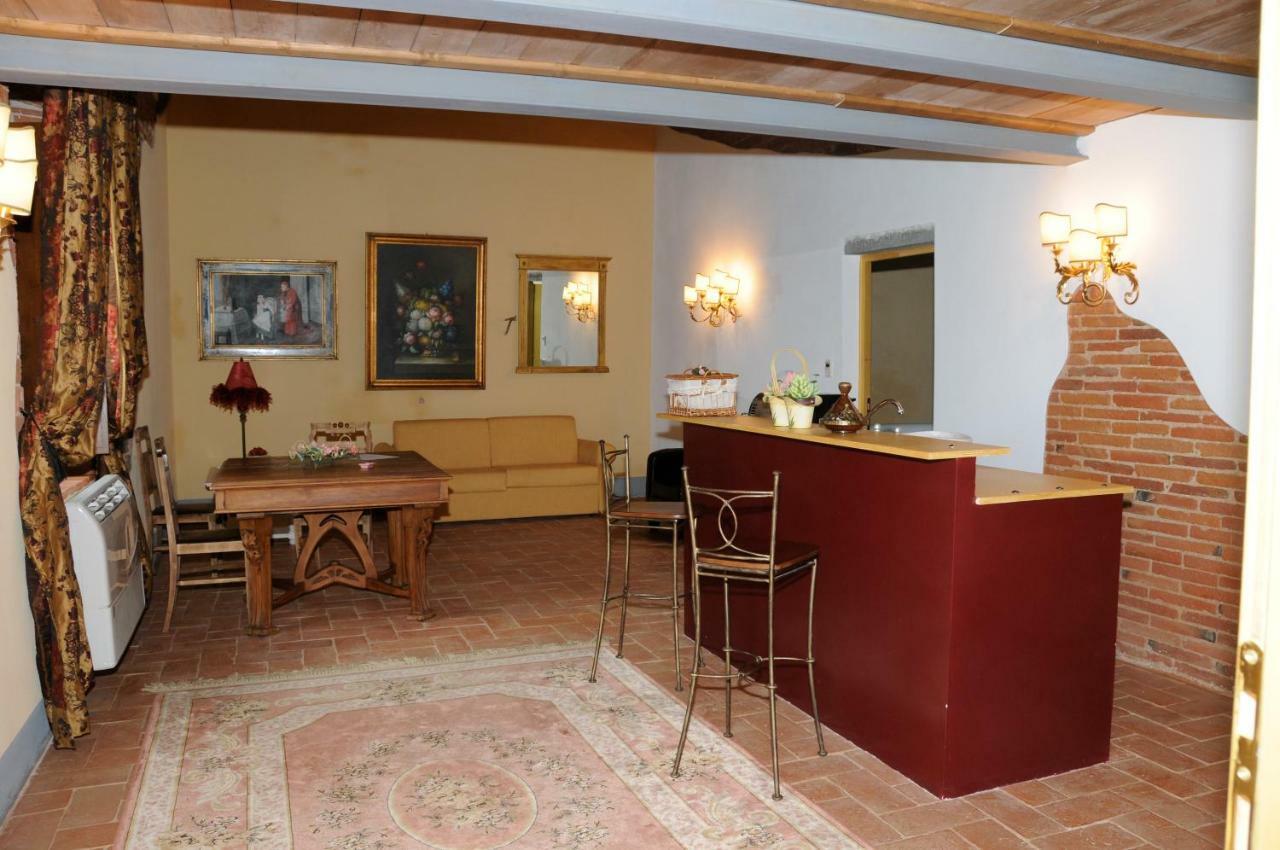 B&B Castello La Pia Dama Residence Guazzino Dış mekan fotoğraf
