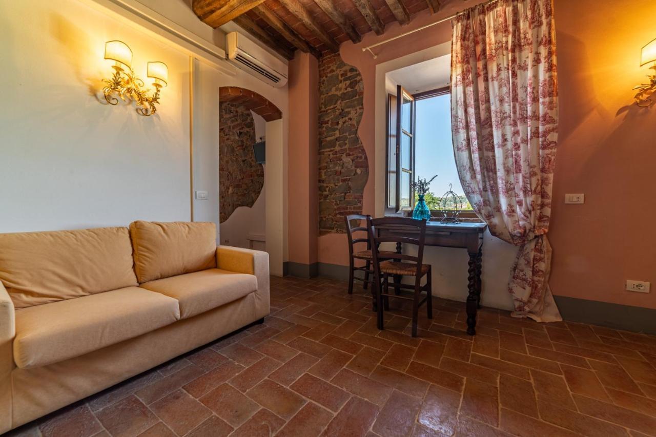 B&B Castello La Pia Dama Residence Guazzino Dış mekan fotoğraf