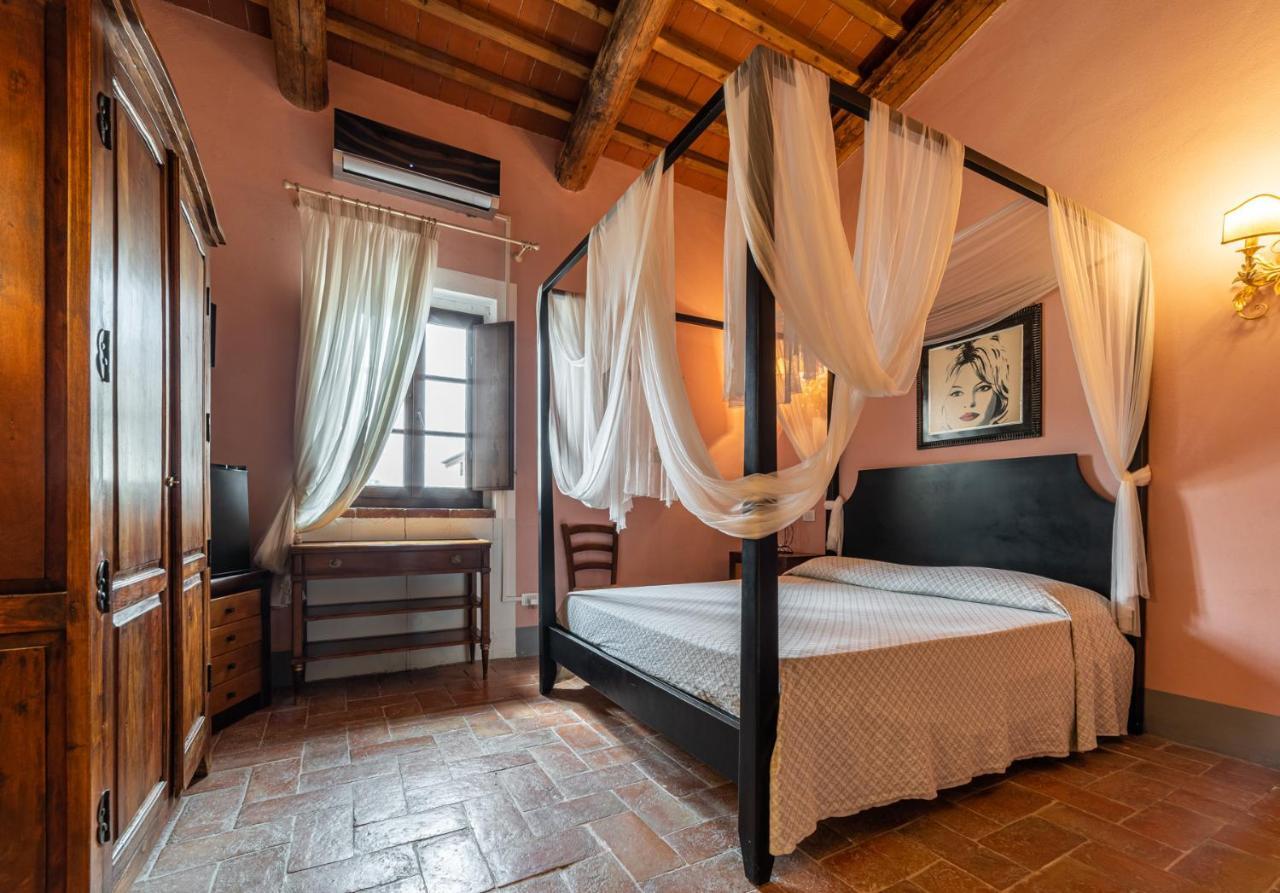 B&B Castello La Pia Dama Residence Guazzino Dış mekan fotoğraf